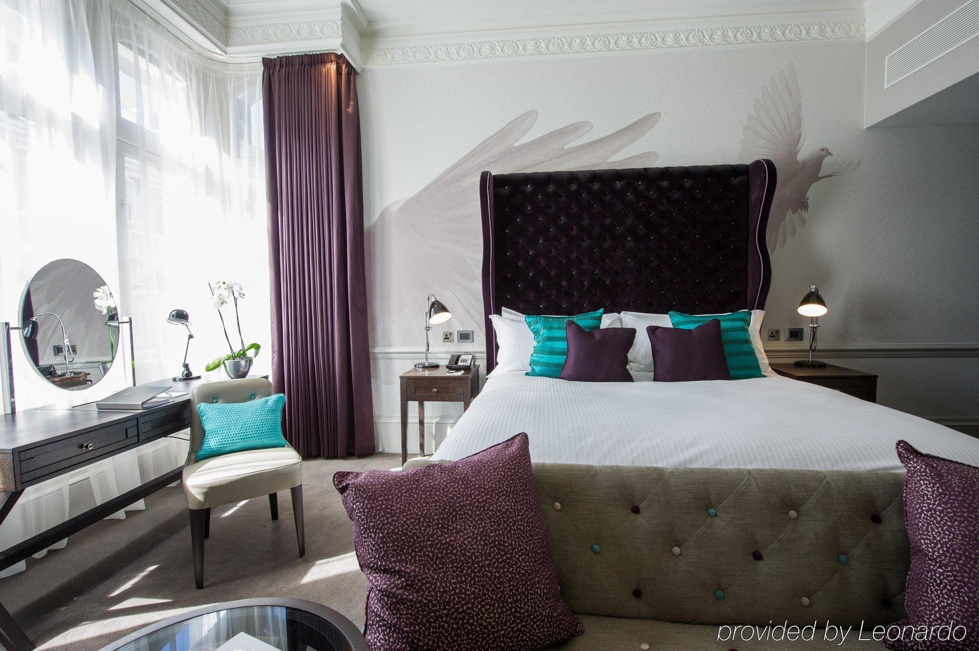 The Ampersand Hotel - Small Luxury Hotels Of The World London Szoba fotó A bedroom at The Ivy Hotel